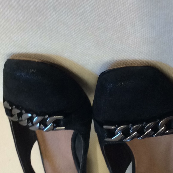 Donald J Pliner Black Slingback ⭐️⭐️⭐️⭐️⭐️ - Picture 4 of 12